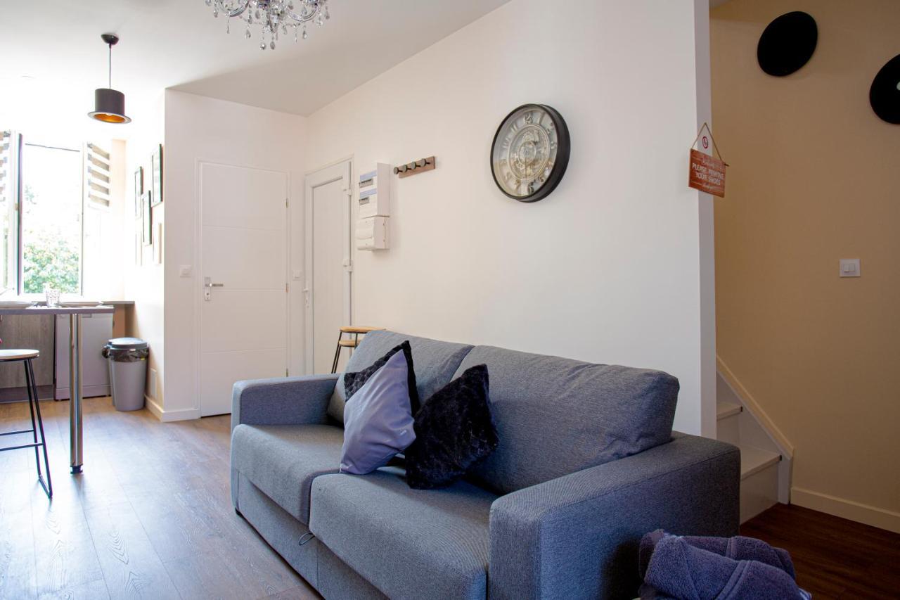 Ideal Pro & Couple - 2 Logements Theme Boho Chic Rdc & Dandy 1Er Etage - Quartier Calme - Jardin - Wifi Hd - Smart Tv - Parking Gratuit - Proche Centre & Transports - Ask Home Valenciennes Extérieur photo
