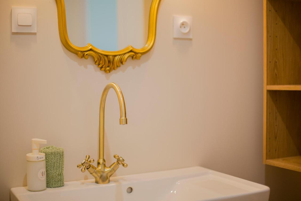 Ideal Pro & Couple - 2 Logements Theme Boho Chic Rdc & Dandy 1Er Etage - Quartier Calme - Jardin - Wifi Hd - Smart Tv - Parking Gratuit - Proche Centre & Transports - Ask Home Valenciennes Extérieur photo